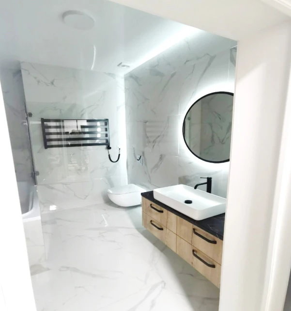 Рушникосушка Genesis Aqua Barker DRY 550x1200 Чорний - 2 фото