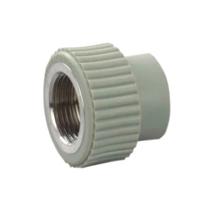 Муфта 25 х 1/2"в PPR
